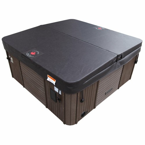 Canadian spa hot tub - hot, cover