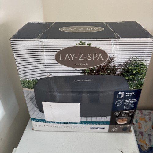 Lay spa grey square hot - square,